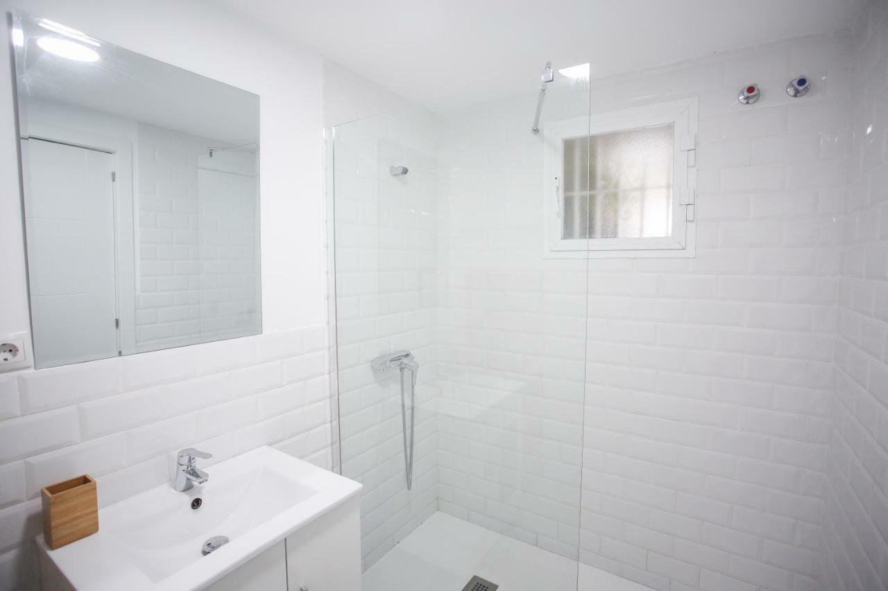 トレモリノスApartamento En La Carihuela Con Piscina Y Parking, Al Lado De La Playaアパートメント エクステリア 写真